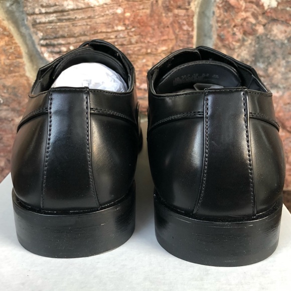 NEW  Unlisted by Kenneth Cole Half Lace-Up Oxfords - Picture 9 of 11